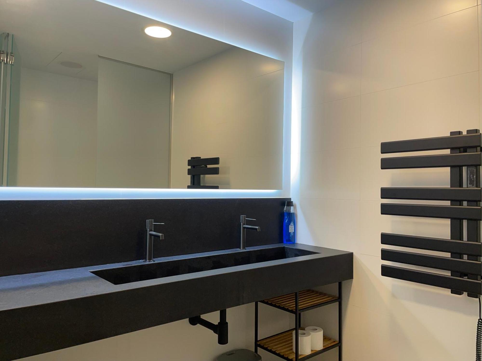Apm Manresa Appartement Buitenkant foto